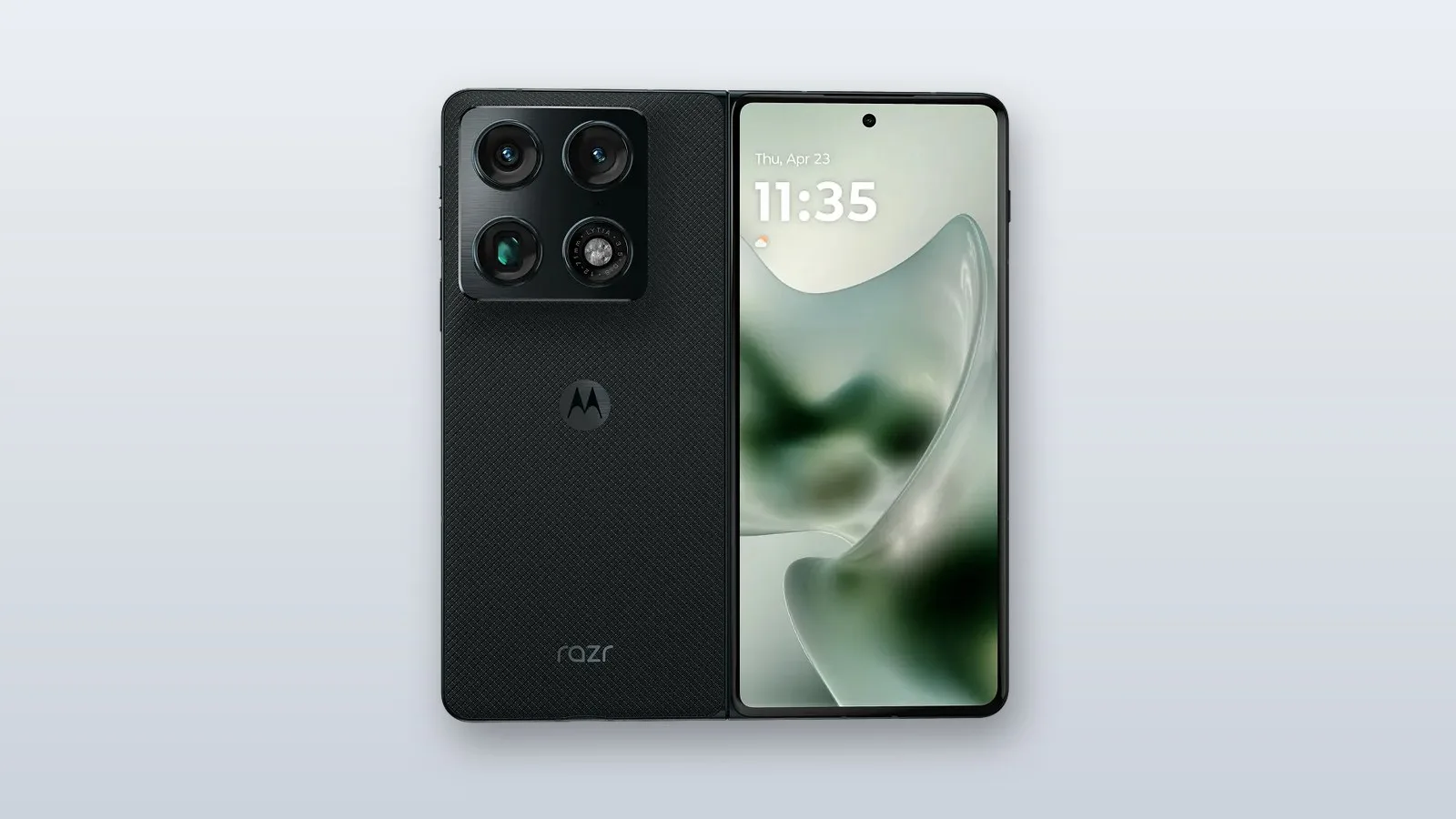 Motorola Razr Fold arkadan ve açık hâliyle önden: dörtlü kamera adası ve geniş iç ekran