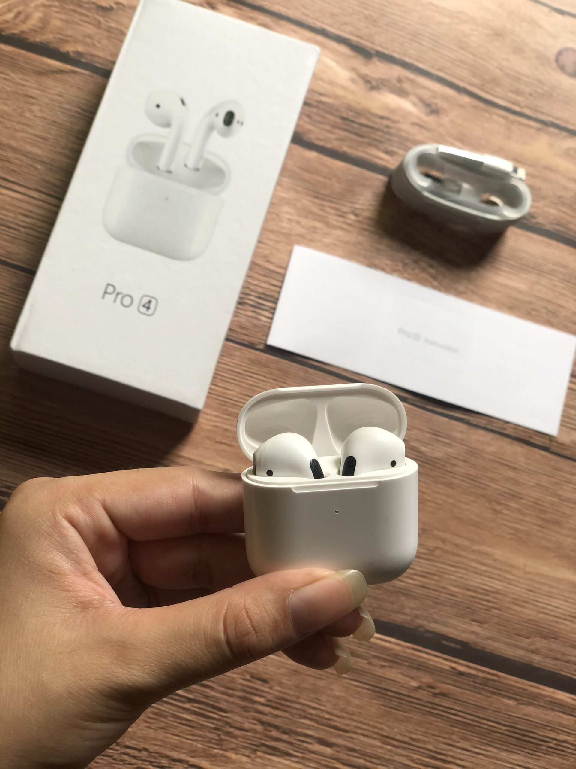 AirPods 4: Uygun Fiyatlı Kablosuz Ses Deneyimi