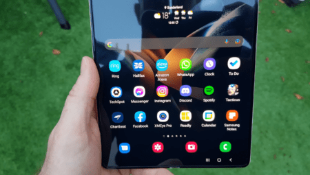 Samsung Galaxy G Fold: Lansman Tarihi Gecikiyor