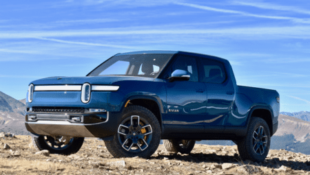 Rivian 2024 Gelirlerinde Pozitif Brüt Kar Açıklıyor